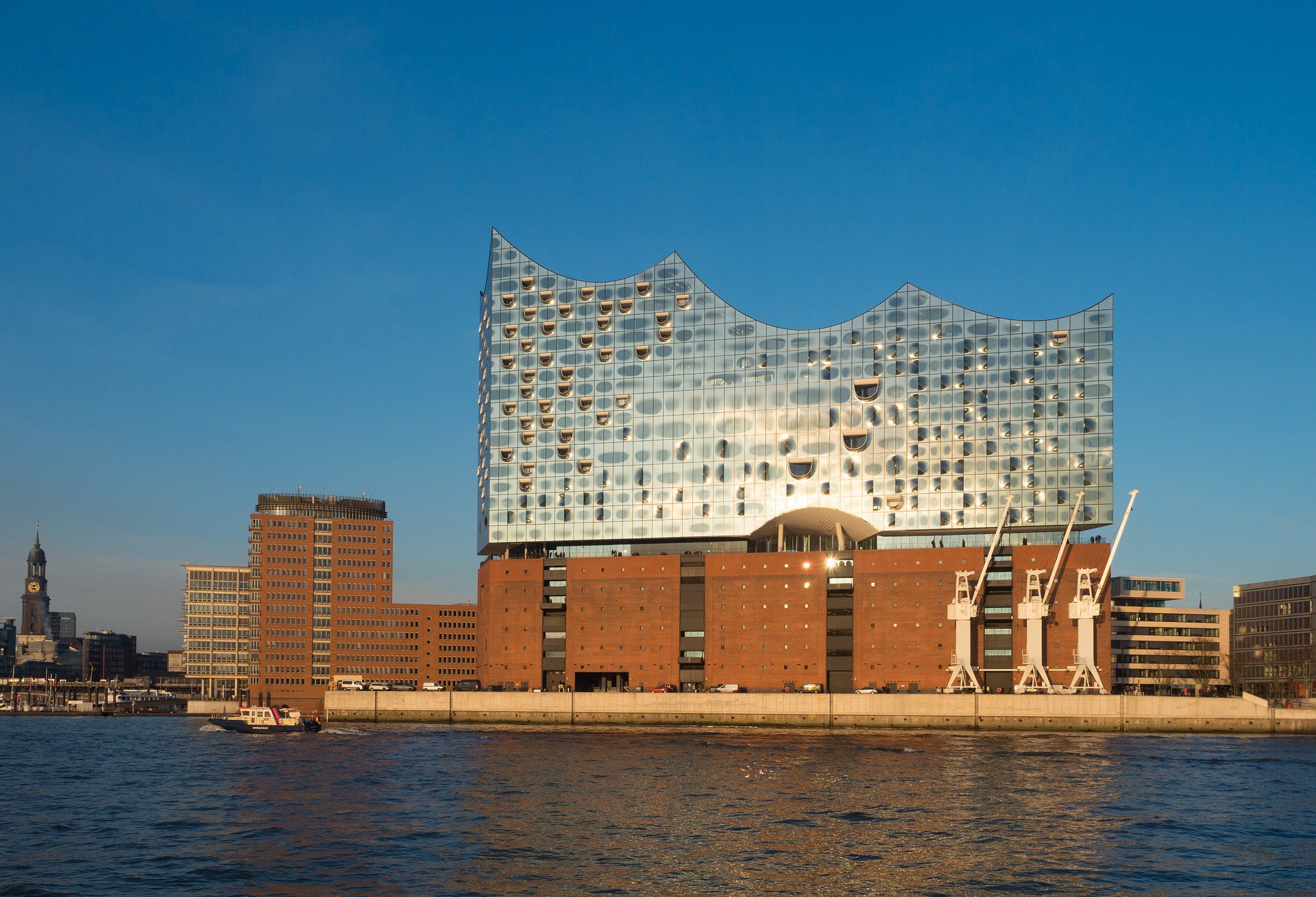 Projekt ELBPHILHARMONIE HAMBURG - Rohrbegleitheizung