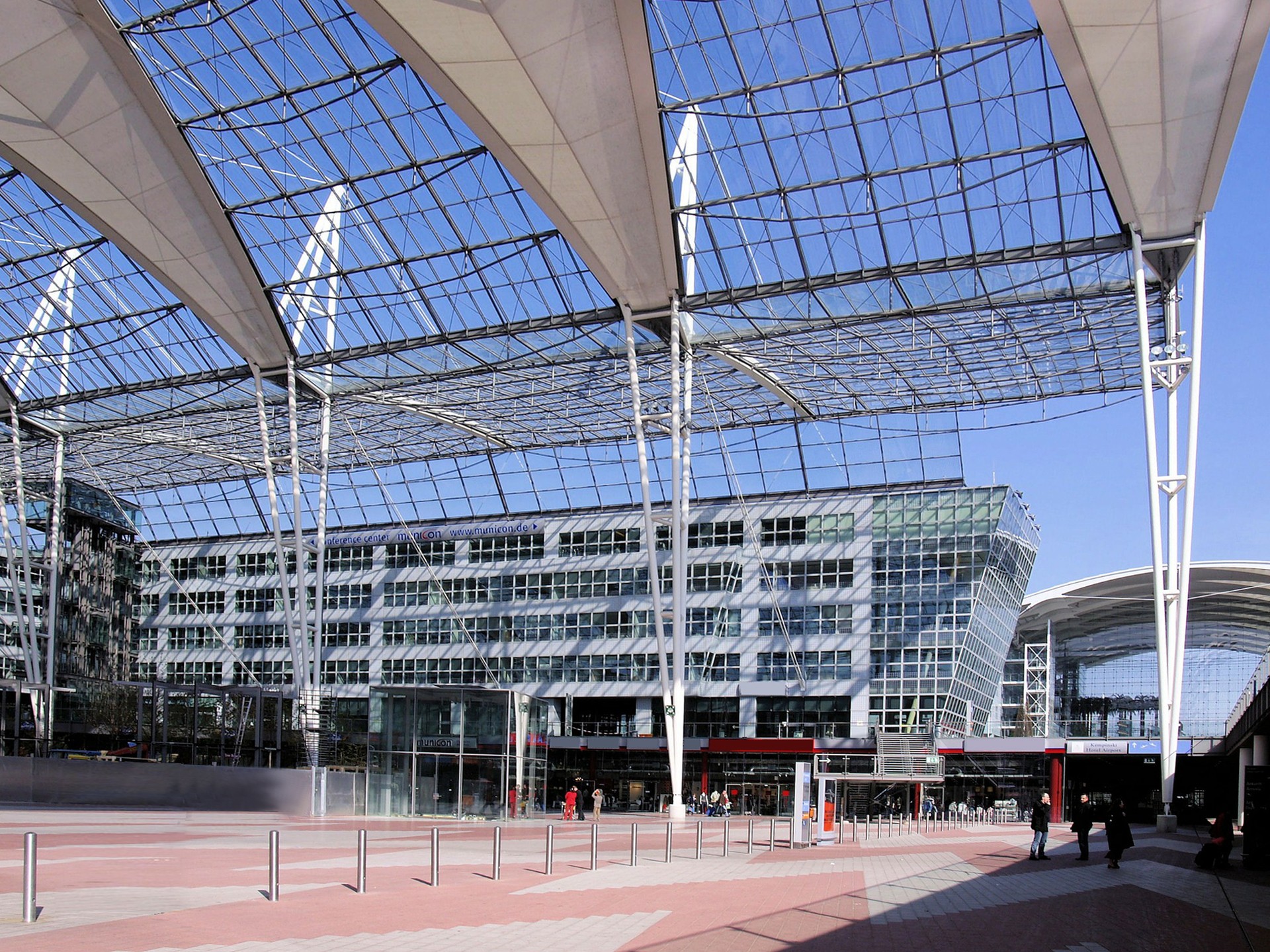 Projekt Flughafen München - Rohrbegleitheizung